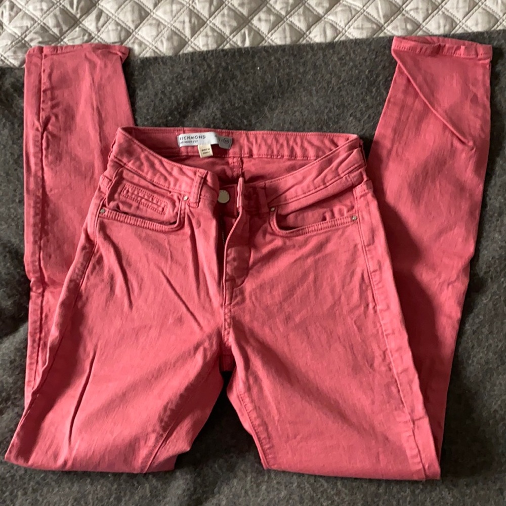 Practically new Nantucket red skinny jigsaw jeans